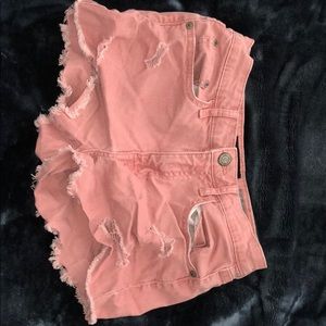 High wasted rose shorts.